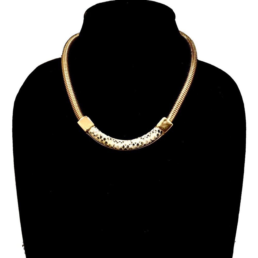 Banana Republic Gold Tone Snake Texture Collar Necklace | NWT